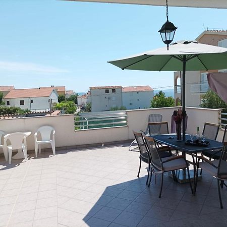 Apartment Josip Подстрана Экстерьер фото