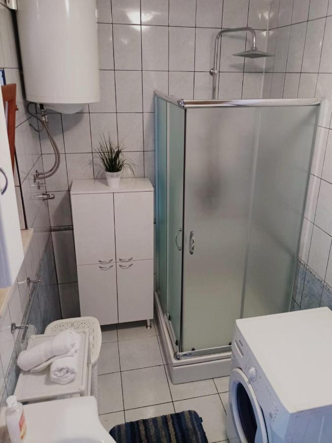 Apartment Josip Подстрана Экстерьер фото