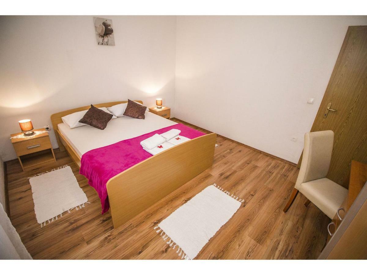 Apartment Josip Подстрана Экстерьер фото