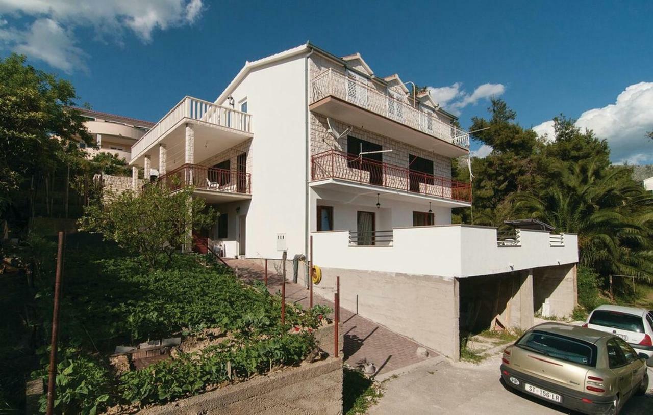 Apartment Josip Подстрана Экстерьер фото